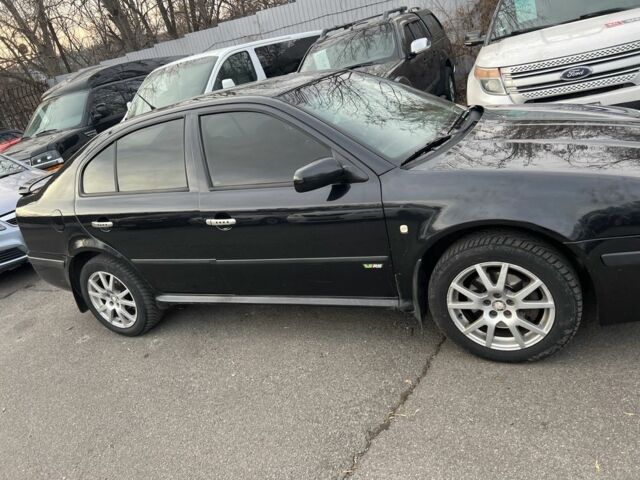 Чорний Шкода Октавія, об'ємом двигуна 1.8 л та пробігом 250 тис. км за 4550 $, фото 3 на Automoto.ua