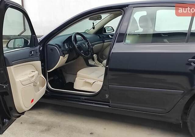 Черный Шкода Октавия, объемом двигателя 1.6 л и пробегом 218 тыс. км за 6999 $, фото 32 на Automoto.ua