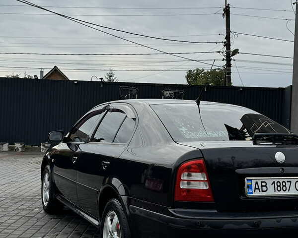 Черный Шкода Октавия, объемом двигателя 1.6 л и пробегом 209 тыс. км за 4550 $, фото 17 на Automoto.ua