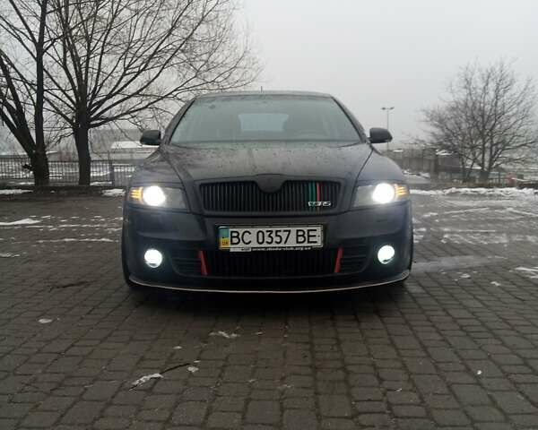 Черный Шкода Октавия, объемом двигателя 2 л и пробегом 284 тыс. км за 7900 $, фото 8 на Automoto.ua