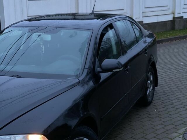 Чорний Шкода Октавія, об'ємом двигуна 0 л та пробігом 300 тис. км за 2800 $, фото 2 на Automoto.ua