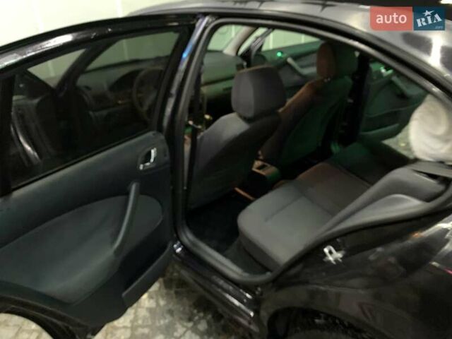 Черный Шкода Октавия, объемом двигателя 2 л и пробегом 340 тыс. км за 4800 $, фото 8 на Automoto.ua