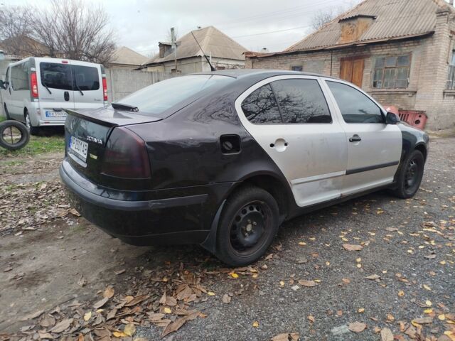 Черный Шкода Октавия, объемом двигателя 1.6 л и пробегом 230 тыс. км за 3000 $, фото 3 на Automoto.ua