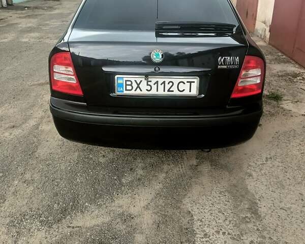 Черный Шкода Октавия, объемом двигателя 1.6 л и пробегом 212 тыс. км за 5600 $, фото 11 на Automoto.ua