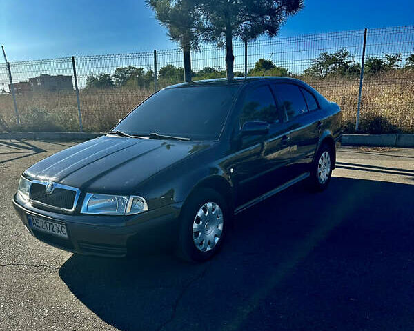 Черный Шкода Октавия, объемом двигателя 1.9 л и пробегом 300 тыс. км за 8200 $, фото 1 на Automoto.ua