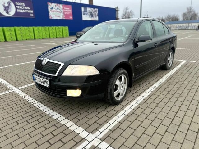 Черный Шкода Октавия, объемом двигателя 1.8 л и пробегом 206 тыс. км за 5150 $, фото 5 на Automoto.ua