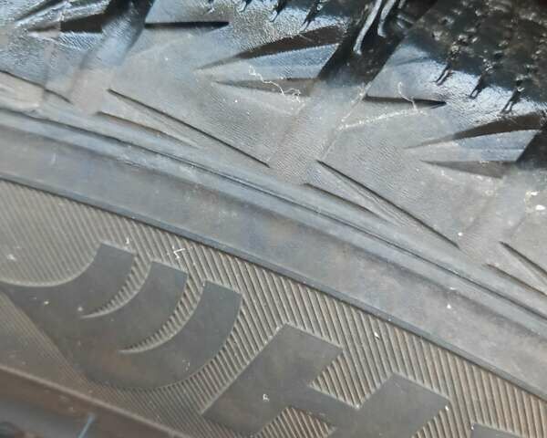 Черный Шкода Октавия, объемом двигателя 1.6 л и пробегом 279 тыс. км за 5200 $, фото 18 на Automoto.ua
