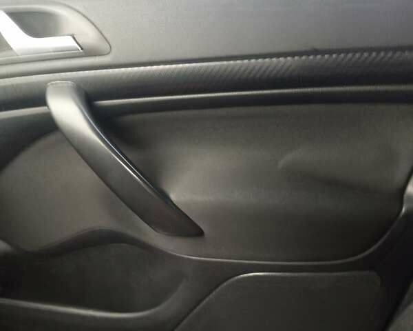Черный Шкода Октавия, объемом двигателя 2 л и пробегом 284 тыс. км за 7900 $, фото 20 на Automoto.ua