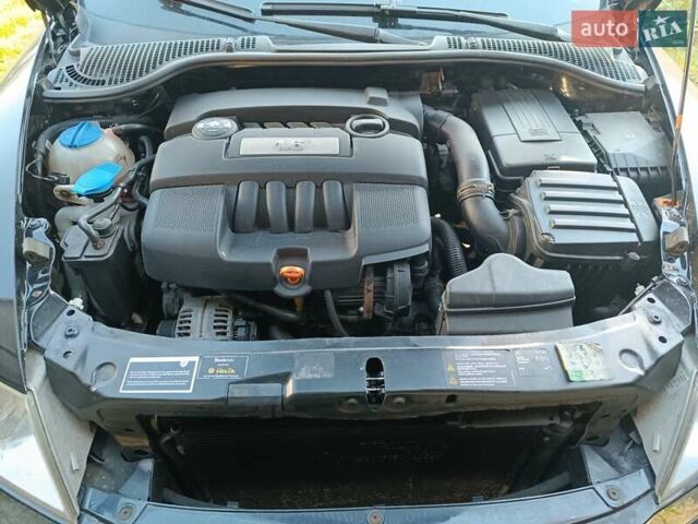 Черный Шкода Октавия, объемом двигателя 1.6 л и пробегом 260 тыс. км за 6000 $, фото 4 на Automoto.ua