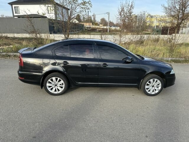 Черный Шкода Октавия, объемом двигателя 1.6 л и пробегом 260 тыс. км за 6800 $, фото 4 на Automoto.ua