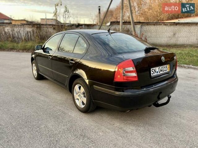 Черный Шкода Октавия, объемом двигателя 1.6 л и пробегом 220 тыс. км за 7500 $, фото 11 на Automoto.ua