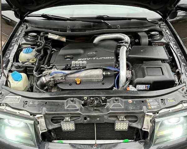 Черный Шкода Октавия, объемом двигателя 1.8 л и пробегом 265 тыс. км за 7000 $, фото 13 на Automoto.ua