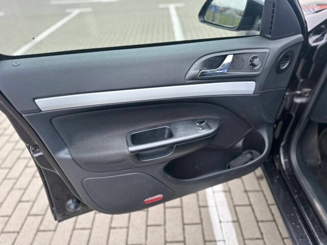 Черный Шкода Октавия, объемом двигателя 1.8 л и пробегом 206 тыс. км за 5150 $, фото 21 на Automoto.ua