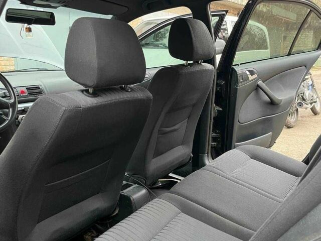 Чорний Шкода Октавія, об'ємом двигуна 1.8 л та пробігом 265 тис. км за 7000 $, фото 6 на Automoto.ua