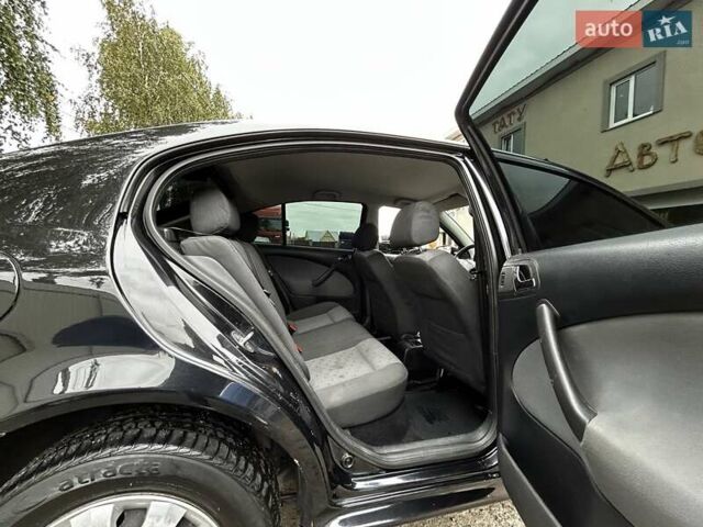 Черный Шкода Октавия, объемом двигателя 1.6 л и пробегом 221 тыс. км за 7300 $, фото 31 на Automoto.ua