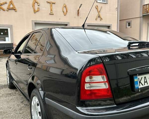 Черный Шкода Октавия, объемом двигателя 1.6 л и пробегом 221 тыс. км за 7300 $, фото 11 на Automoto.ua