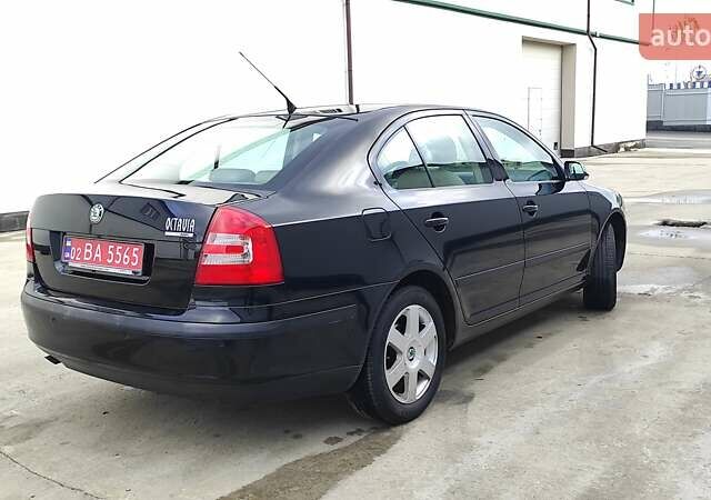 Черный Шкода Октавия, объемом двигателя 1.6 л и пробегом 218 тыс. км за 6999 $, фото 12 на Automoto.ua