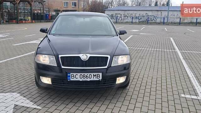 Черный Шкода Октавия, объемом двигателя 1.8 л и пробегом 226 тыс. км за 4500 $, фото 14 на Automoto.ua