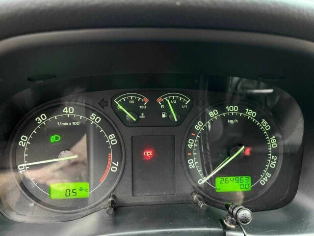 Чорний Шкода Октавія, об'ємом двигуна 1.8 л та пробігом 265 тис. км за 7000 $, фото 11 на Automoto.ua