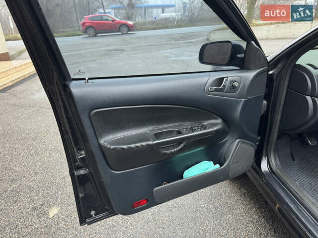 Чорний Шкода Октавія, об'ємом двигуна 1.78 л та пробігом 245 тис. км за 5300 $, фото 14 на Automoto.ua