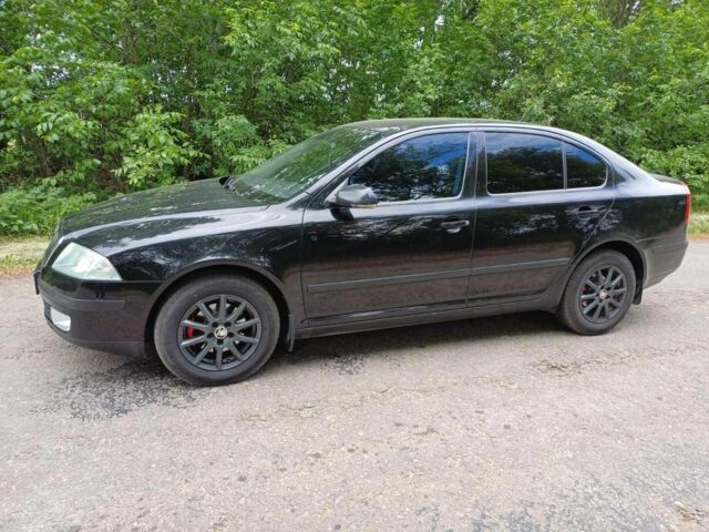 Черный Шкода Октавия, объемом двигателя 1.6 л и пробегом 260 тыс. км за 6500 $, фото 5 на Automoto.ua