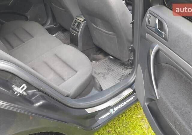 Черный Шкода Октавия, объемом двигателя 1.97 л и пробегом 269 тыс. км за 4900 $, фото 4 на Automoto.ua