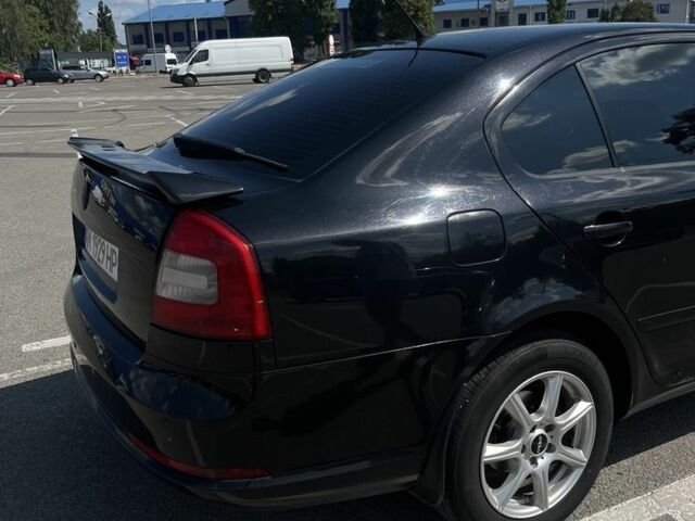 Чорний Шкода Октавія, об'ємом двигуна 2 л та пробігом 340 тис. км за 5100 $, фото 6 на Automoto.ua