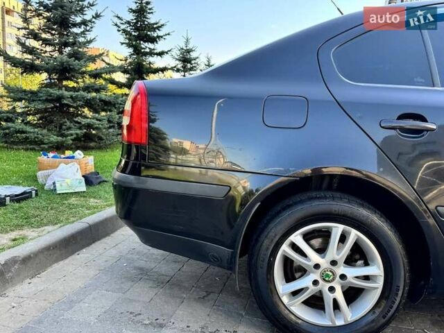 Чорний Шкода Октавія, об'ємом двигуна 1.6 л та пробігом 265 тис. км за 4999 $, фото 15 на Automoto.ua