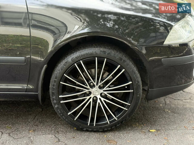 Чорний Шкода Октавія, об'ємом двигуна 1.6 л та пробігом 157 тис. км за 8599 $, фото 17 на Automoto.ua