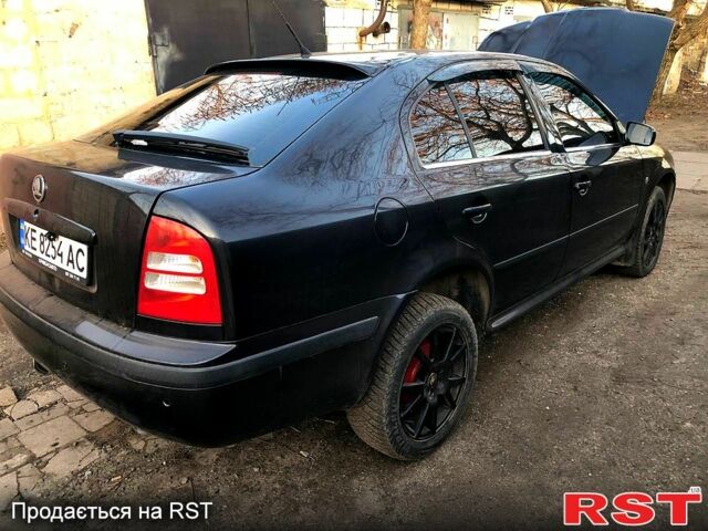 Чорний Шкода Октавія, об'ємом двигуна 1.6 л та пробігом 220 тис. км за 4500 $, фото 1 на Automoto.ua