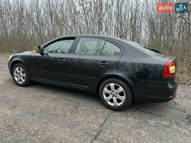 Черный Шкода Октавия, объемом двигателя 1.97 л и пробегом 198 тыс. км за 8200 $, фото 10 на Automoto.ua