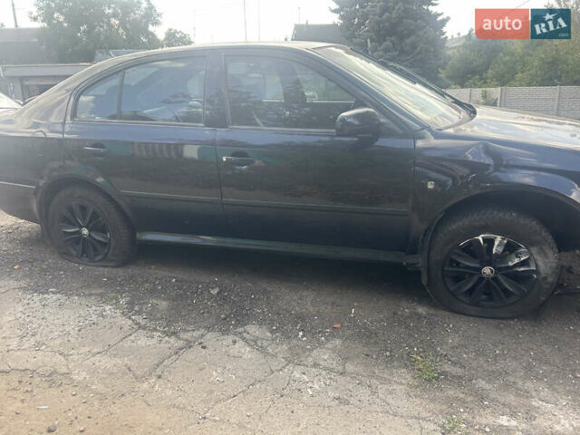 Чорний Шкода Октавія, об'ємом двигуна 1.6 л та пробігом 230 тис. км за 3000 $, фото 1 на Automoto.ua
