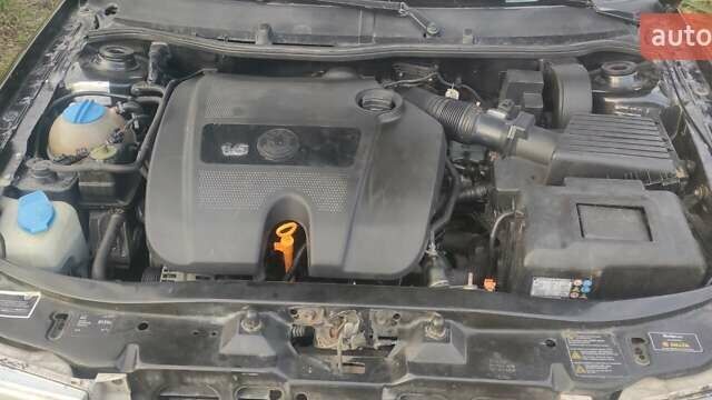 Чорний Шкода Октавія, об'ємом двигуна 1.6 л та пробігом 220 тис. км за 5100 $, фото 8 на Automoto.ua