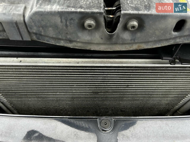 Черный Шкода Октавия, объемом двигателя 2 л и пробегом 263 тыс. км за 5700 $, фото 19 на Automoto.ua