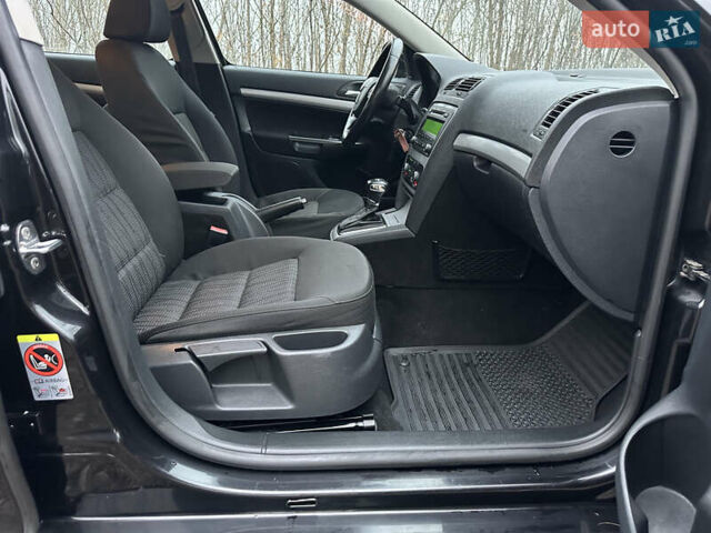 Черный Шкода Октавия, объемом двигателя 1.97 л и пробегом 198 тыс. км за 8200 $, фото 25 на Automoto.ua