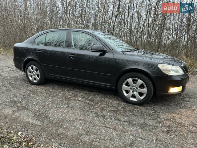 Черный Шкода Октавия, объемом двигателя 1.97 л и пробегом 198 тыс. км за 8200 $, фото 3 на Automoto.ua