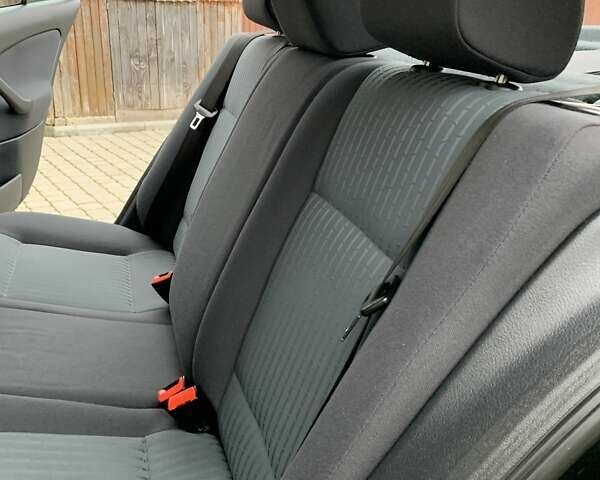 Черный Шкода Октавия, объемом двигателя 1.6 л и пробегом 151 тыс. км за 6100 $, фото 54 на Automoto.ua