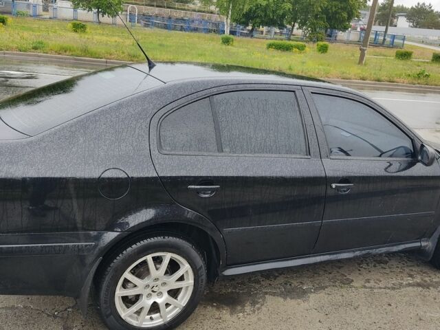 Чорний Шкода Октавія, об'ємом двигуна 1.8 л та пробігом 285 тис. км за 3900 $, фото 3 на Automoto.ua