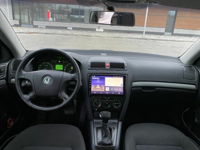 Черный Шкода Октавия, объемом двигателя 2 л и пробегом 192 тыс. км за 6500 $, фото 11 на Automoto.ua