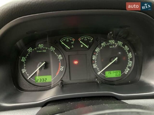 Черный Шкода Октавия, объемом двигателя 1.6 л и пробегом 151 тыс. км за 6100 $, фото 72 на Automoto.ua