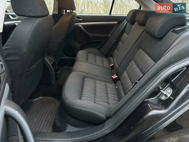 Черный Шкода Октавия, объемом двигателя 1.97 л и пробегом 198 тыс. км за 8200 $, фото 18 на Automoto.ua