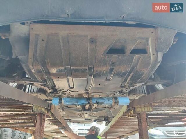 Черный Шкода Октавия, объемом двигателя 1.6 л и пробегом 232 тыс. км за 4850 $, фото 28 на Automoto.ua