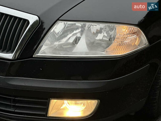 Черный Шкода Октавия, объемом двигателя 1.6 л и пробегом 223 тыс. км за 6300 $, фото 14 на Automoto.ua