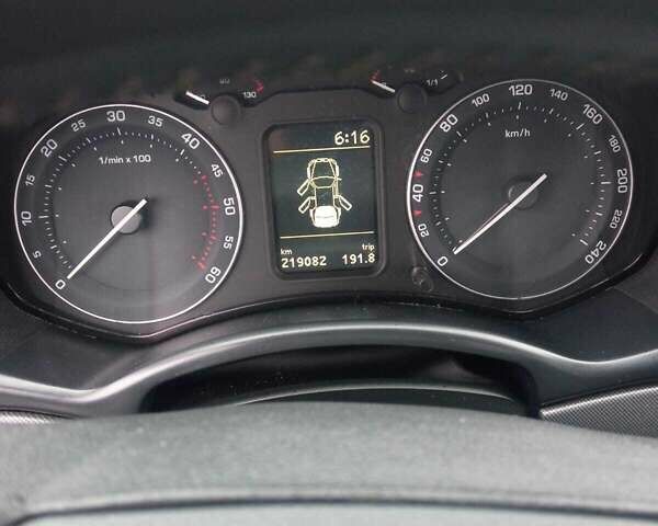 Черный Шкода Октавия, объемом двигателя 1.9 л и пробегом 219 тыс. км за 6500 $, фото 13 на Automoto.ua