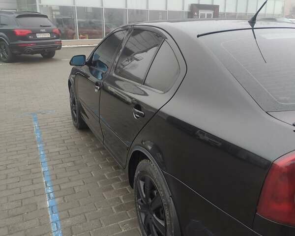 Черный Шкода Октавия, объемом двигателя 2 л и пробегом 272 тыс. км за 8300 $, фото 6 на Automoto.ua