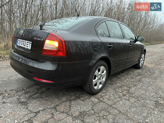 Черный Шкода Октавия, объемом двигателя 1.97 л и пробегом 198 тыс. км за 8200 $, фото 5 на Automoto.ua