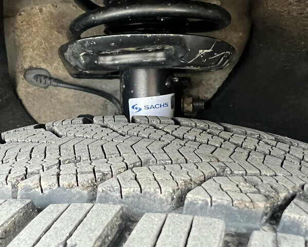 Черный Шкода Октавия, объемом двигателя 1.6 л и пробегом 301 тыс. км за 5600 $, фото 20 на Automoto.ua