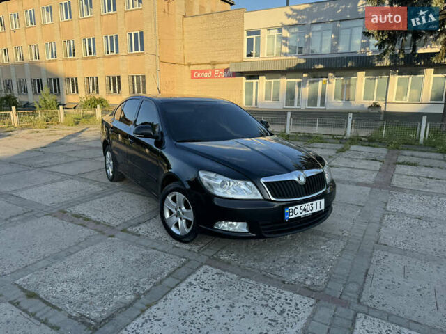Черный Шкода Октавия, объемом двигателя 1.6 л и пробегом 245 тыс. км за 6399 $, фото 13 на Automoto.ua