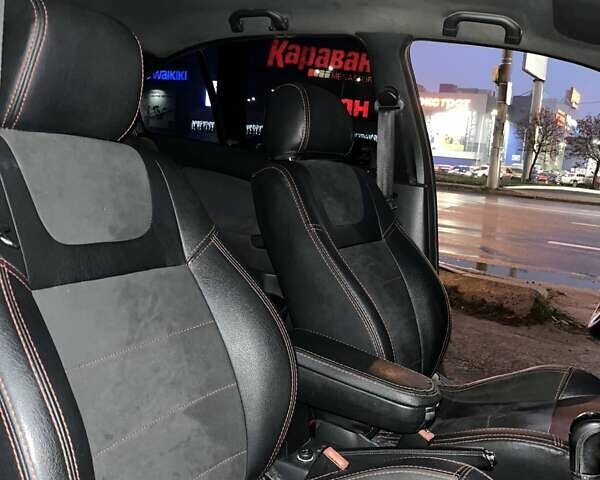 Черный Шкода Октавия, объемом двигателя 1.78 л и пробегом 240 тыс. км за 6500 $, фото 8 на Automoto.ua