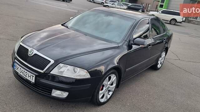 Черный Шкода Октавия, объемом двигателя 1.9 л и пробегом 278 тыс. км за 6799 $, фото 3 на Automoto.ua